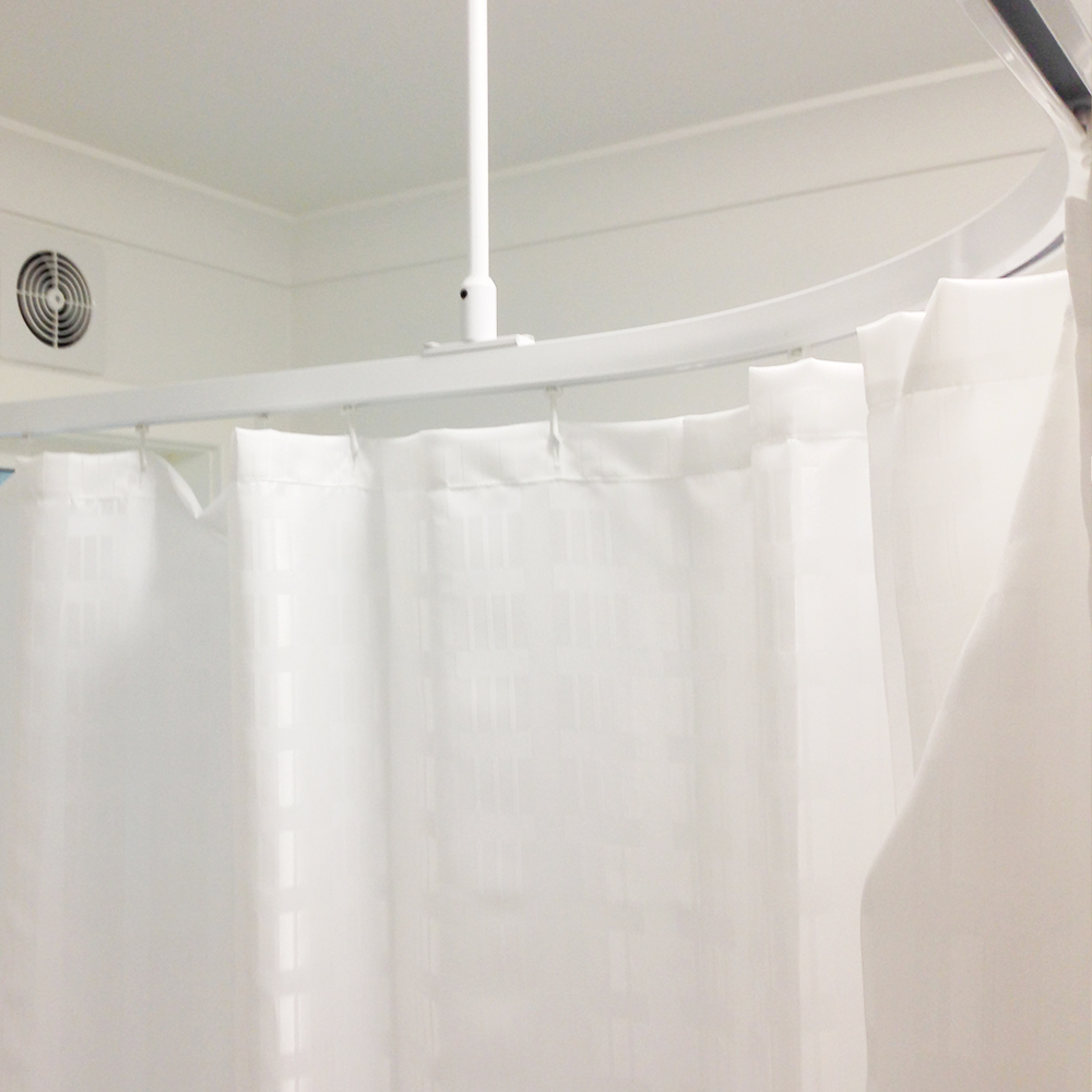 L OR U SHAPE CORNER POLE TRACK WITH HOOKS AND 2 CEILING SUPPORTS NEW WHITE SHOWER CURTAIN RAIL ROD 